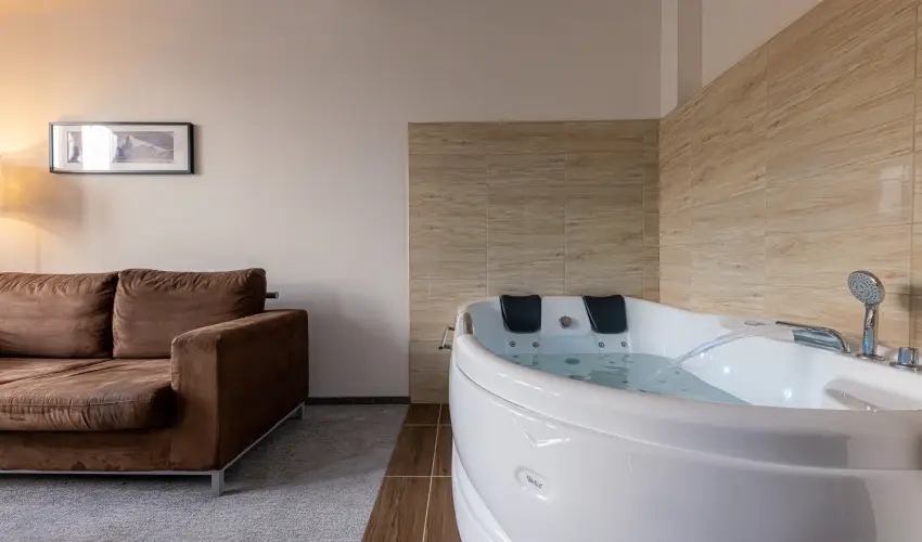 Bazilika alatti Panzi Esztergom - nnepi Wellness a Csillagok Alatt (min. 2 j)