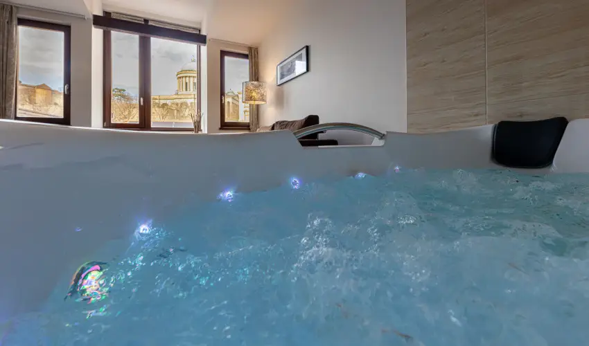 Bazilika alatti Panzi Esztergom - nnepi Wellness a Csillagok Alatt (min. 2 j)