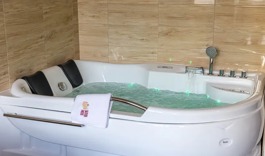 Bazilika alatti Panzi Esztergom - nnepi Wellness a Csillagok Alatt (min. 2 j)