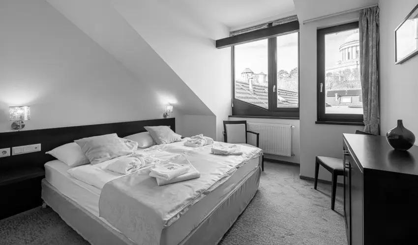 Bazilika alatti Panzi Esztergom - Szilveszter