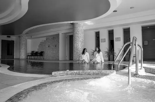 Sz�pia Bio & Art Hotel - Szilveszter Zs�mb�kon (min. 2 �j)