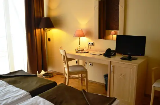 Szpia Bio & Art Hotel - Szilveszter