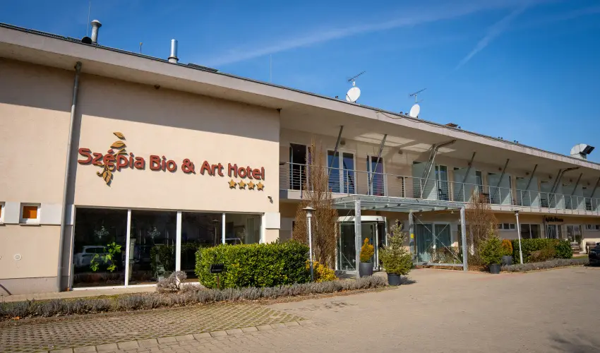 Sz�pia Bio & Art Hotel Zs�mb�k - Szilveszter (min. 2 �j)