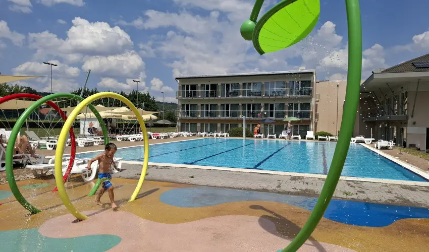 Sz�pia Bio & Art Hotel Zs�mb�k - Szilveszter (min. 2 �j)