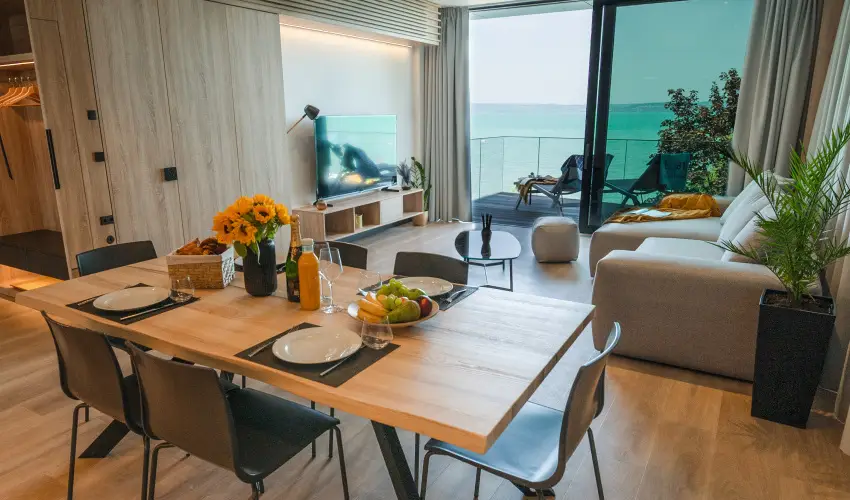 BJ81 Suite Hotel Sifok - Szilveszter (min. 3 j)