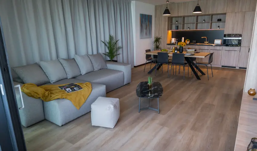 BJ81 Suite Hotel Sifok - Szilveszter (min. 3 j)