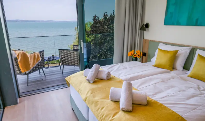 BJ81 Suite Hotel Sifok - Szilveszter (min. 3 j)