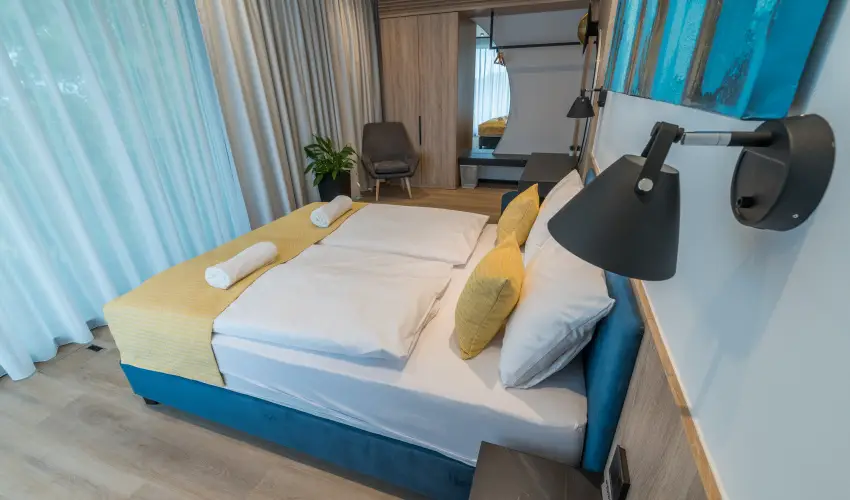 BJ81 Suite Hotel Sifok - Szilveszter (min. 3 j)