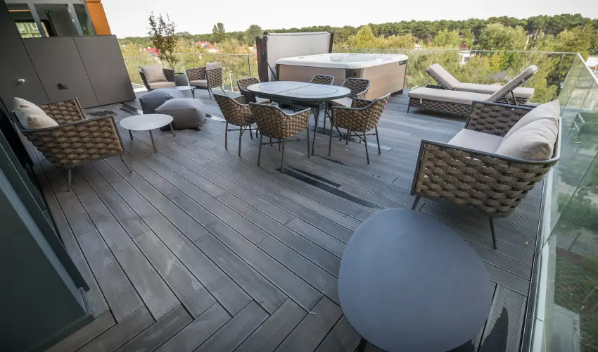 BJ81 Suite Hotel Sifok - Szilveszter (min. 3 j)