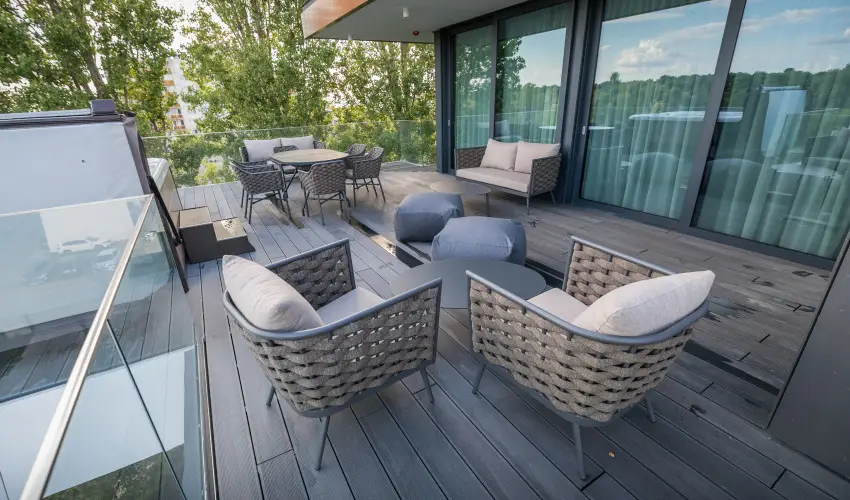 BJ81 Suite Hotel Sifok - Szilveszter (min. 3 j)