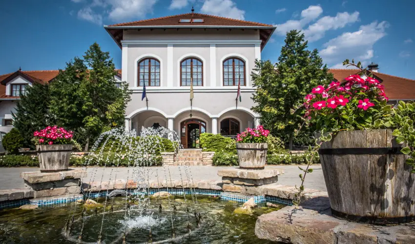 Bodrogi Kria Wellness Hotel Inrcs - Szilveszter (min. 2 j)