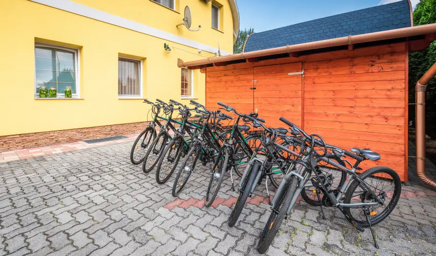 Boglrka Panzi-tterem  Mezkvesd - Szilveszter (min. 3 j)