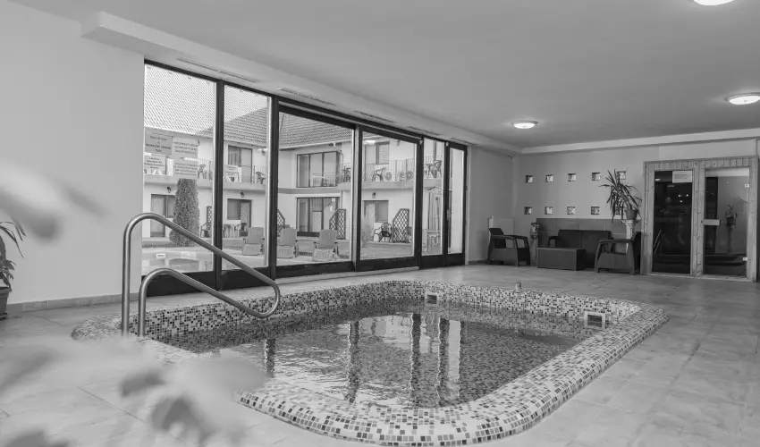 Boni Csal�di Wellness Hotel Zalakaros - Szilveszter (min. 2 �j)