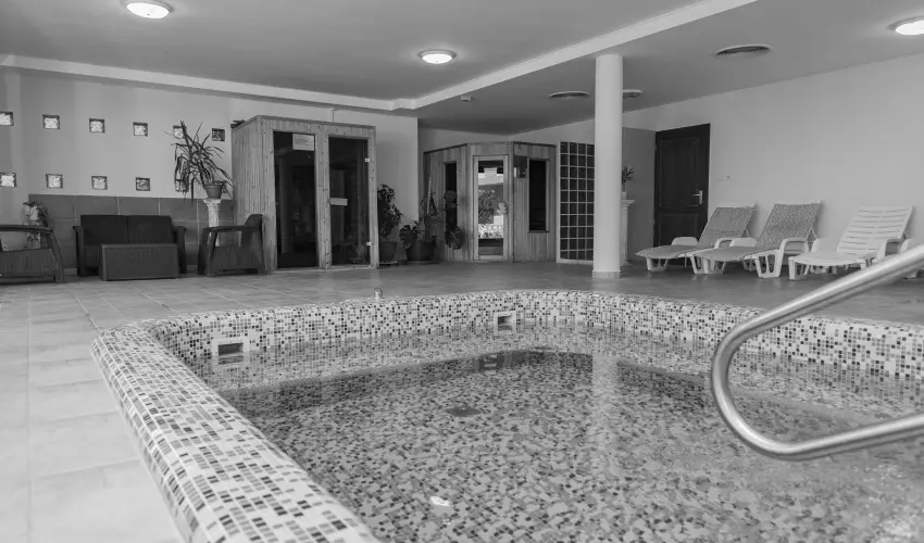 Boni Csal�di Wellness Hotel Zalakaros - Szilveszter (min. 2 �j)