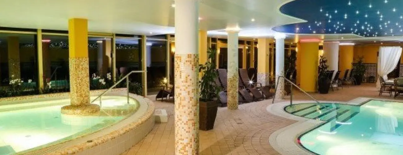 Calimbra Konferencia & Wellness Hotel Miskolctapolca - Szilveszter (min. 1 j)