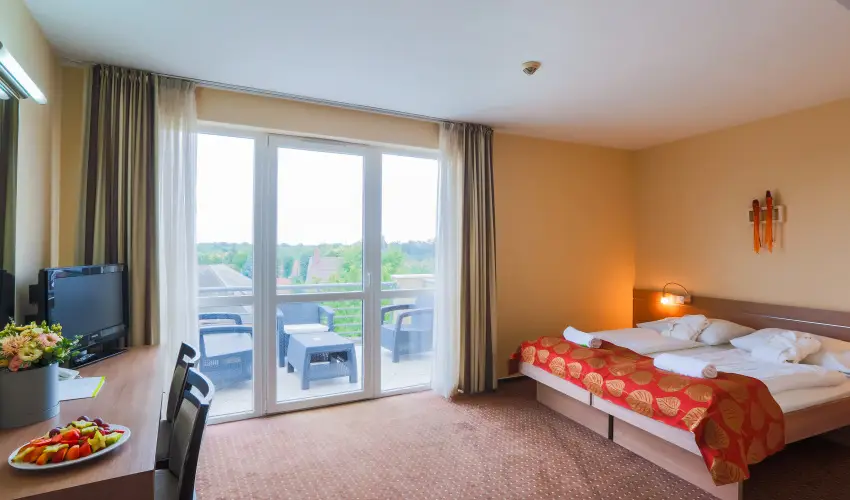 CE Plaza Hotel Sifok - Fergeteges CE Plaza szilveszter (min. 3 j)