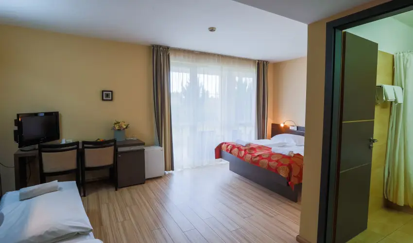 CE Plaza Hotel Sifok - Fergeteges CE Plaza szilveszter (min. 3 j)