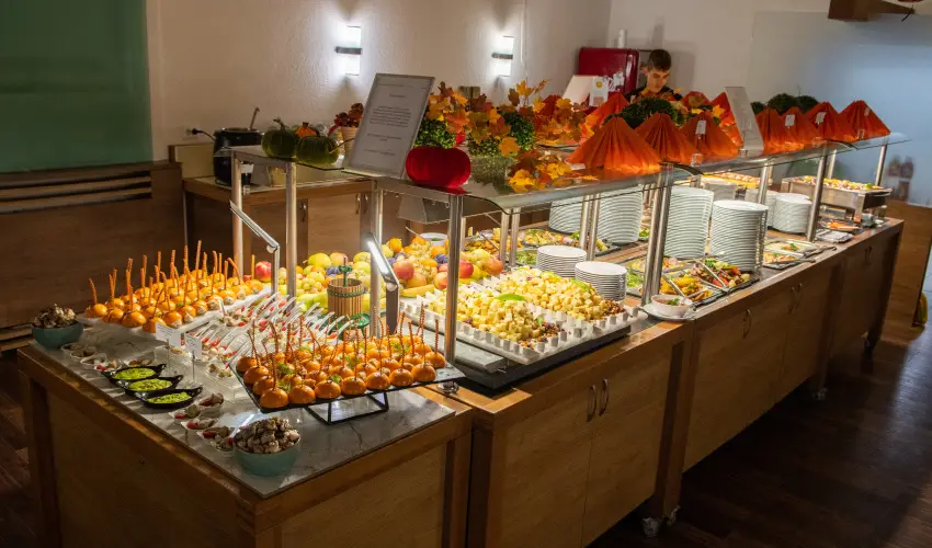 CE Plaza Hotel Sifok - Fergeteges CE Plaza szilveszter (min. 3 j)