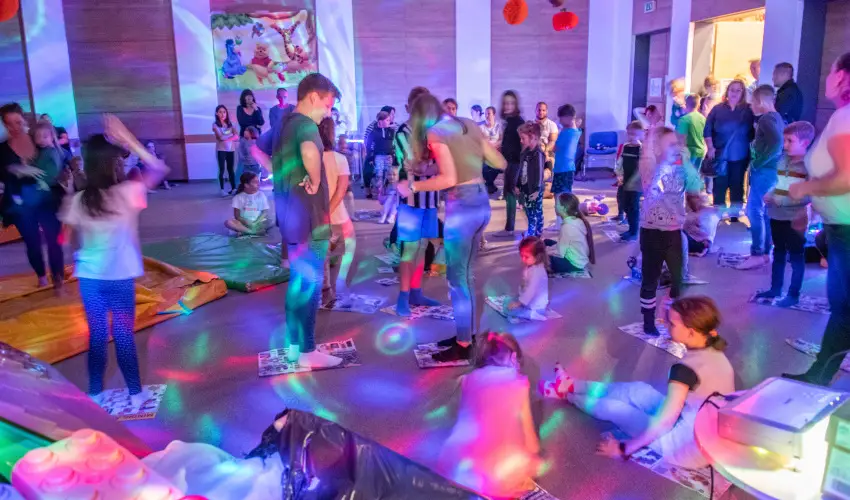 CE Plaza Hotel Sifok - Fergeteges CE Plaza szilveszter (min. 3 j)