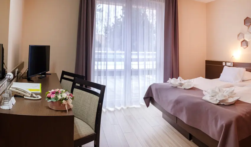 CE Plaza Hotel Sifok - Fergeteges CE Plaza szilveszter (min. 3 j)