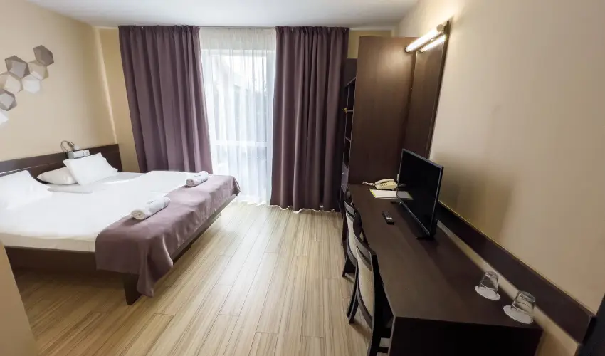 CE Plaza Hotel Sifok - Fergeteges CE Plaza szilveszter (min. 3 j)
