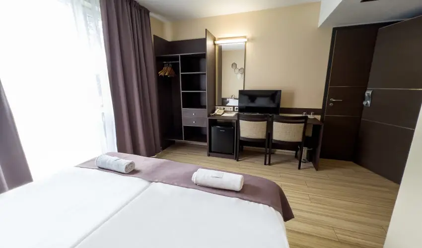 CE Plaza Hotel Sifok - Fergeteges CE Plaza szilveszter (min. 3 j)