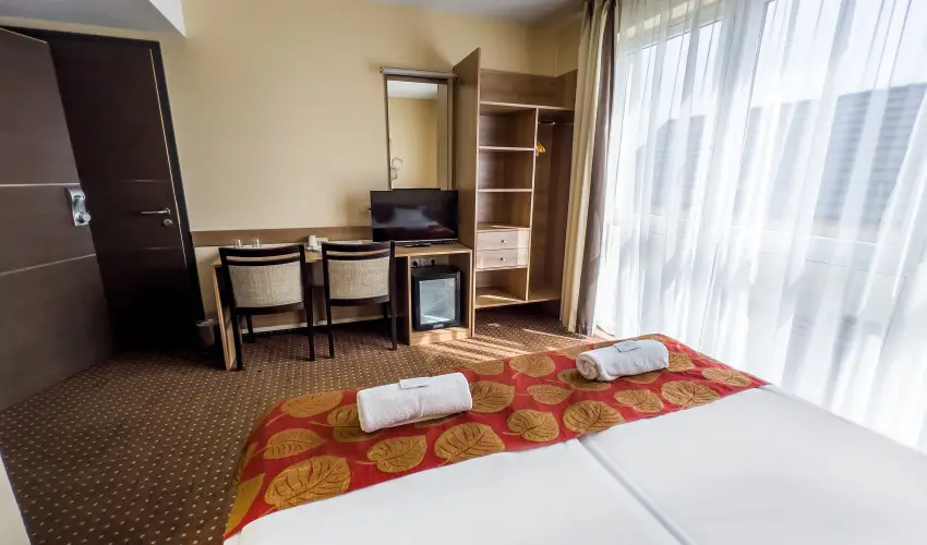 CE Plaza Hotel Sifok - Fergeteges CE Plaza szilveszter (min. 3 j)