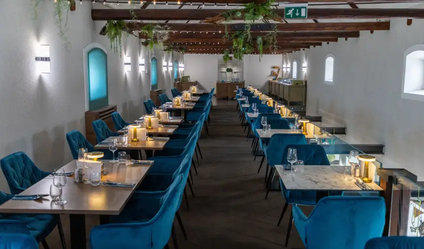 CE Plaza Hotel Sifok - Fergeteges CE Plaza szilveszter (min. 3 j)