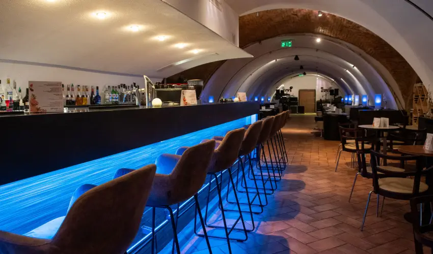 CE Plaza Hotel Sifok - Fergeteges CE Plaza szilveszter (min. 3 j)