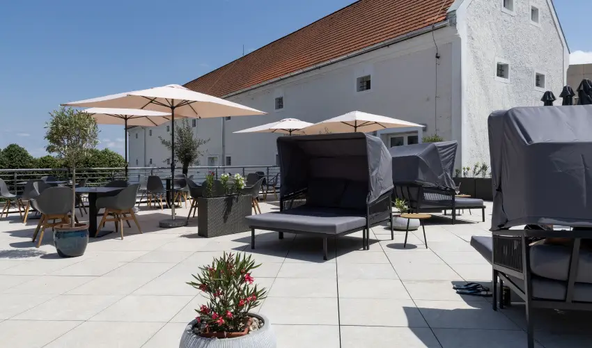 CE Plaza Hotel Sifok - Fergeteges CE Plaza szilveszter (min. 3 j)