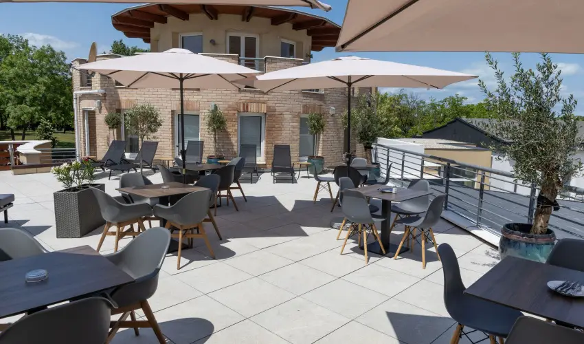 CE Plaza Hotel Sifok - Fergeteges CE Plaza szilveszter (min. 3 j)