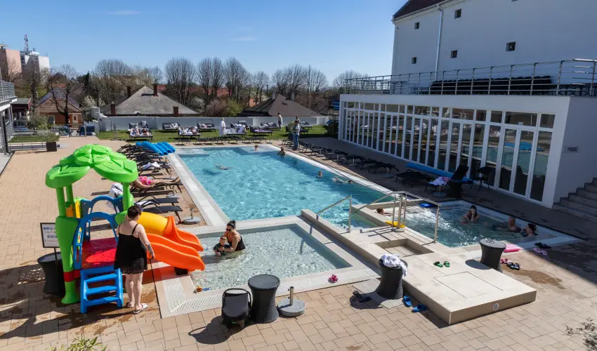 CE Plaza Hotel Si�fok - Fergeteges CE Plaza ALL IN Szilveszter (min. 3 �j)
