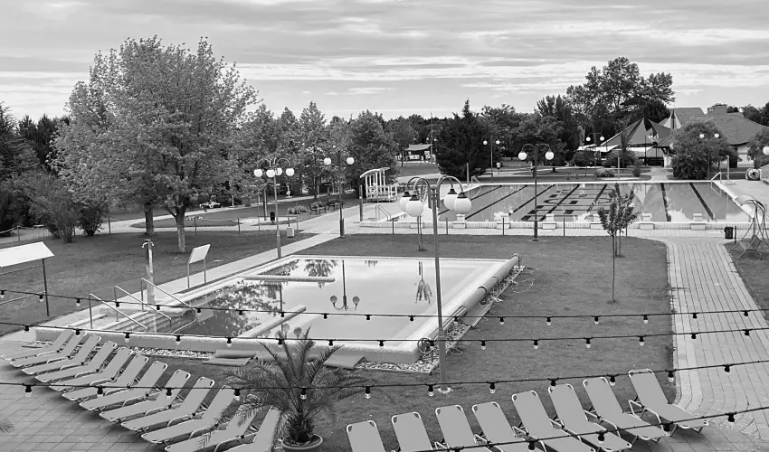 Cegl�df�rd� Apartmanpark �s Kemping Cegl�d - Szilveszter (min. 2 �j)