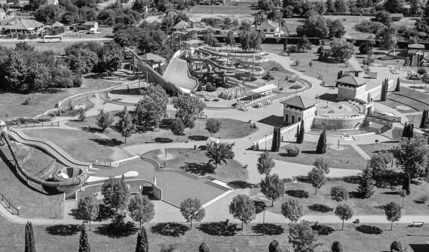 Cegl�df�rd� Apartmanpark �s Kemping Cegl�d - Szilveszter (min. 2 �j)