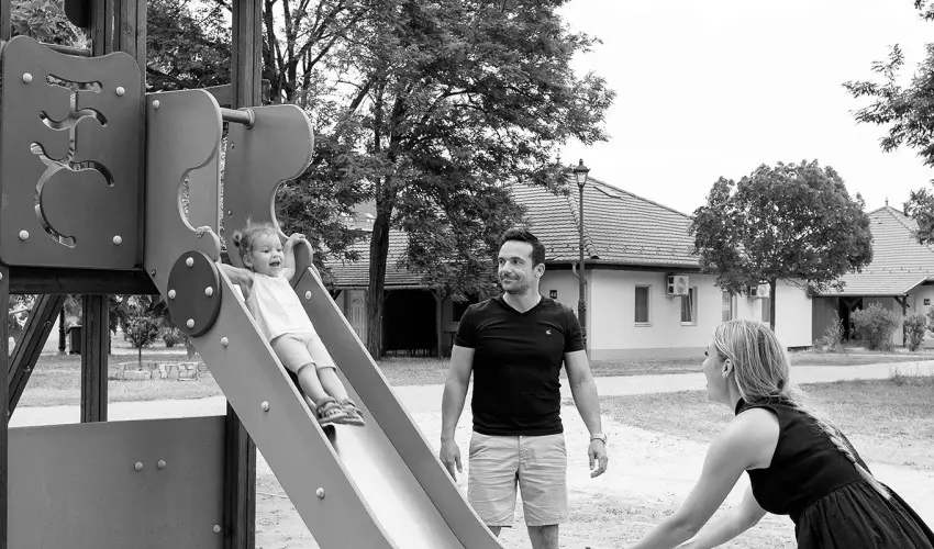 Cegl�df�rd� Apartmanpark �s Kemping Cegl�d - Szilveszter (min. 2 �j)