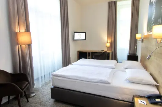 City Hotel Ring - Szilveszter (min. 2 �j)