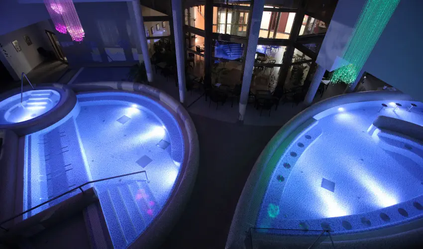 Colosseum Wellness Hotel Mrahalom - Szilveszter (min. 3 j)