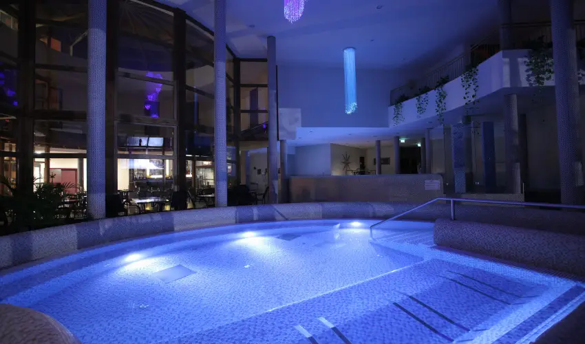 Colosseum Wellness Hotel Mrahalom - Szilveszter (min. 3 j)