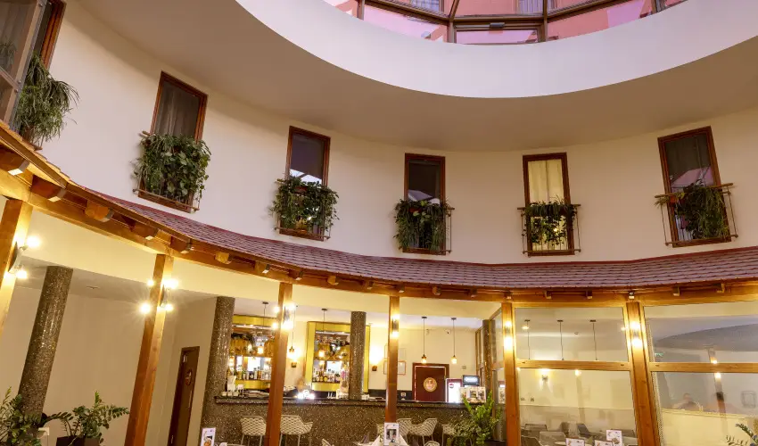 Colosseum Wellness Hotel Mrahalom - Szilveszter (min. 3 j)