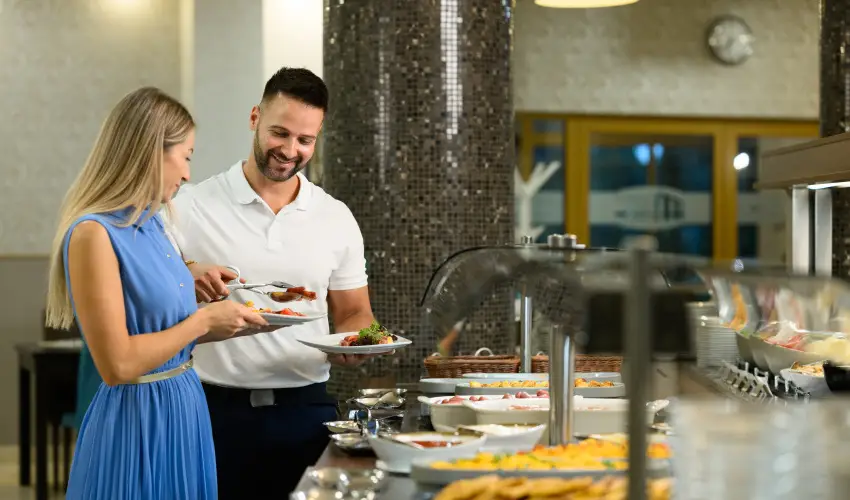 Colosseum Wellness Hotel M�rahalom - Szilveszter (min. 2 �j)