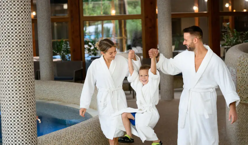Colosseum Wellness Hotel M�rahalom - Szilveszter (min. 2 �j)