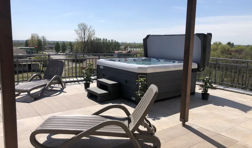 Solaris Apartman & Resort Cserkesz�l� - Szilveszter (min. 2 �j)