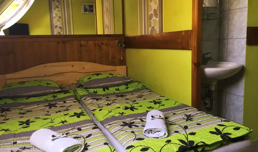 Csobog Vendghz Eger - Szilveszter (min. 2 j)