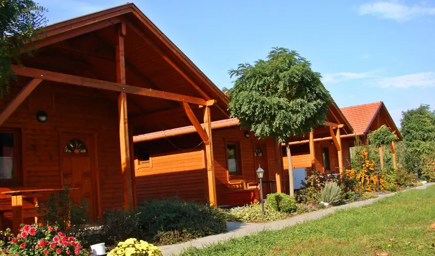 Dream Horse Apartman Cserkeszl - Relax & Chill Szilveszteri Csomag kedvezmnyes frdbelpvel (min. 2 j)