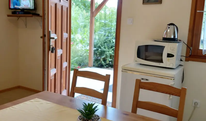 Dream Horse Apartman Cserkeszl - Relax & Chill Szilveszteri Csomag kedvezmnyes frdbelpvel (min. 2 j)