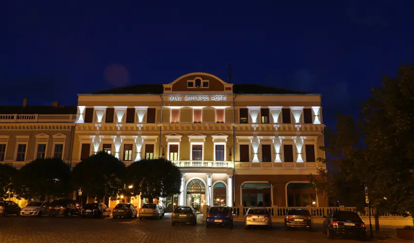 Duna Wellness Hotel Baja - Szilveszter 