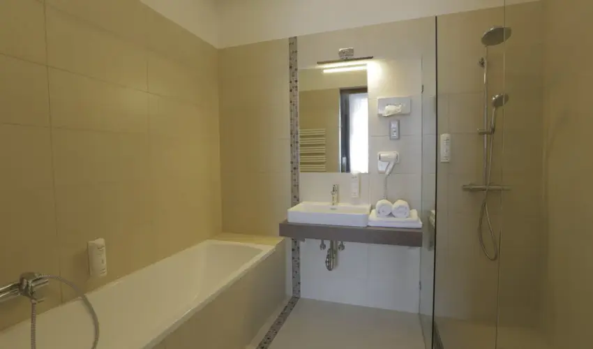 Duna Wellness Hotel Baja - Szilveszter 