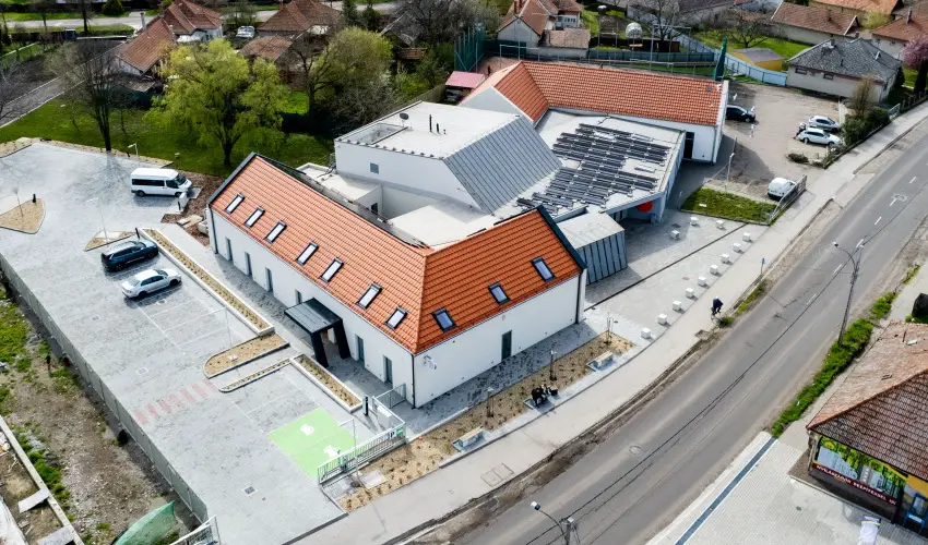 Eleven Business & Sport Hotel Jszrokszlls - Szilveszter