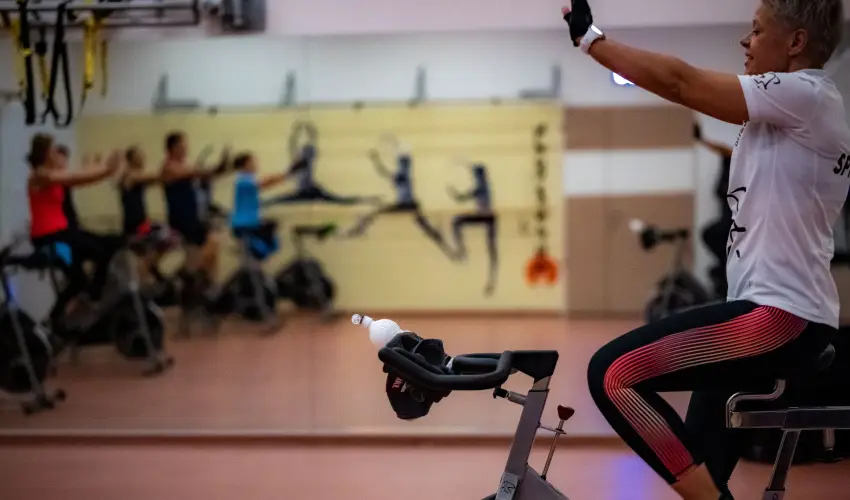 Eleven Business & Sport Hotel Jszrokszlls - Szilveszter