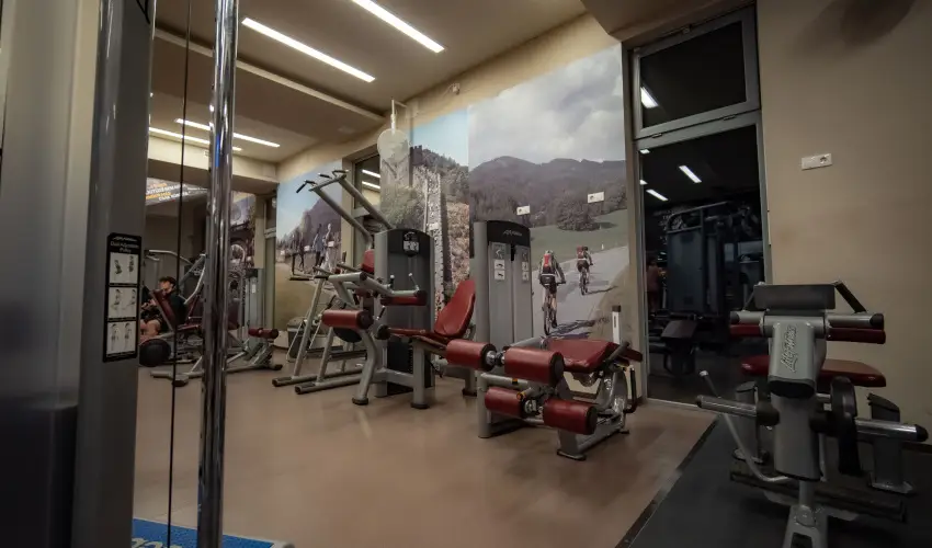 Eleven Business & Sport Hotel Jszrokszlls - Szilveszter